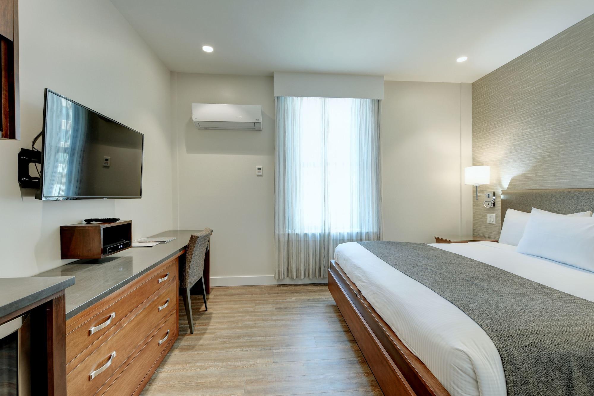 Strathcona Hotel Виктория Екстериор снимка
