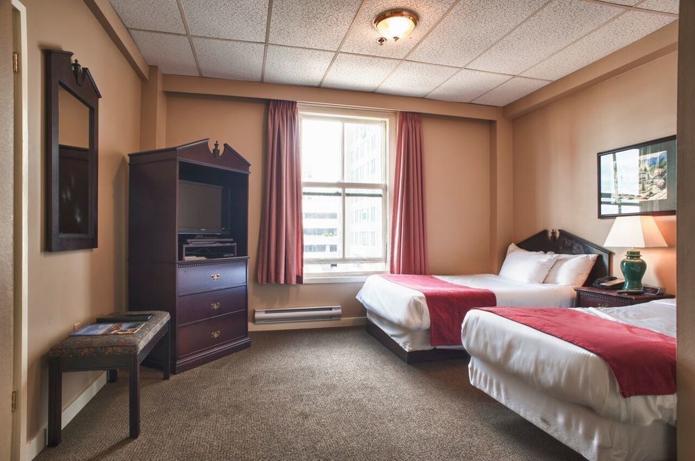 Strathcona Hotel Виктория Екстериор снимка
